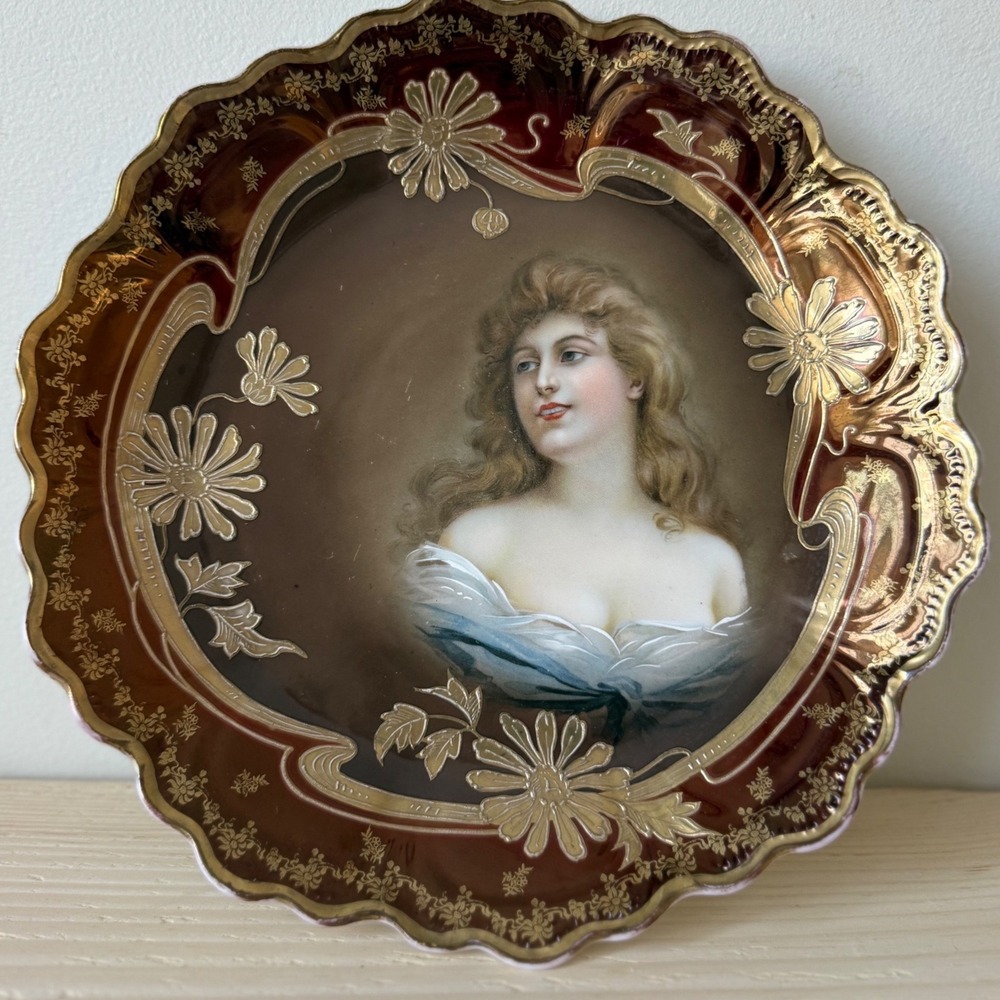 Antique Royal Vienna Style Portrait Plate Z.S. & Co‎ Bavaria 10" Gilt